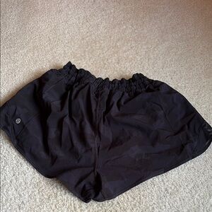 Lululemon Women's Camo Hottie Hot Shorts - Size 10